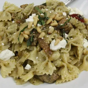 Chicken Farfalle Pasta