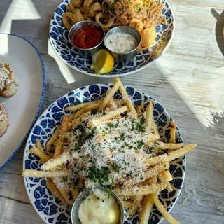 PARMESAN TRUFFLE FRIES