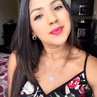 Nadia R.