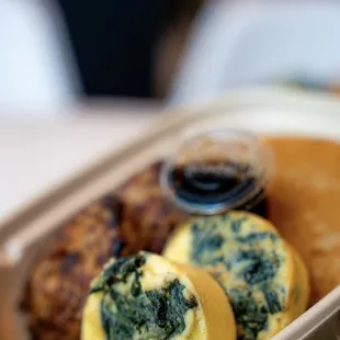 Breakfast package for a quick and convenient take out