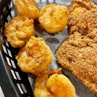 Fried Haddock &amp; Shrimp Basket DELICIOUS 11/3