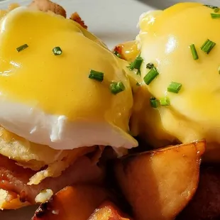 Eggs Benedict