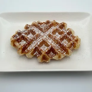 Powdered Sugar Craffle