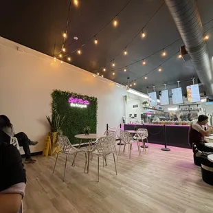 Bigger picture of sitting area