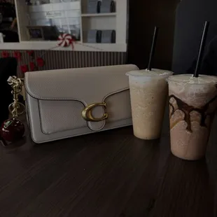 Vanilla Frappuccino &amp; Mocha Frappuccino