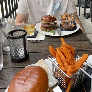 Trashley and hangry bison