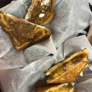 S'mores melt, BBQ Mac and cheese grilled cheese