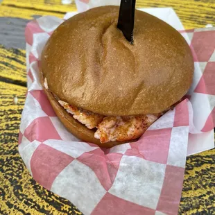 Lobster roll @ohcayeats