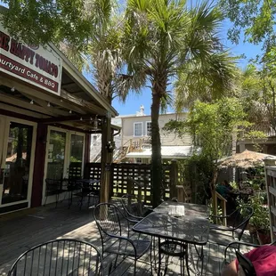 Deck view outside the entrance of where you order and pay for your food. They give you a number and bring it to your table when it's ready.