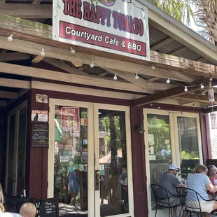 Entrance to where you order and pay for your food.