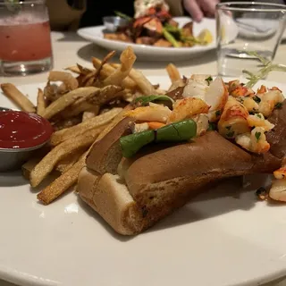 New England Lobster Roll