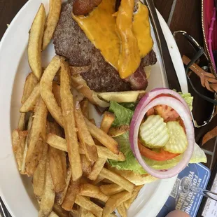 Smash Bacon and cheese Burger