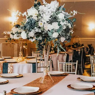 Here&apos;s a picture of one event in our venue. We are so grateful for all the clients how entrust us with their most important moments !