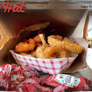 Bag o&apos; onion rings! (Large: $9.89 includ. tax)