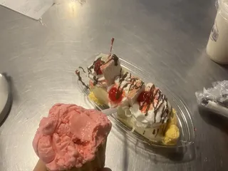 Paleteria La Reyna Michoacana