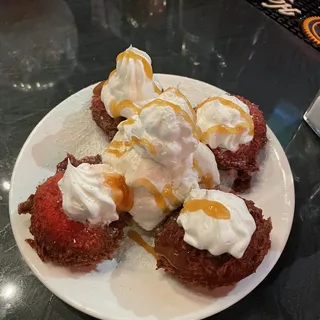 Fried Oreos and Ice Cream