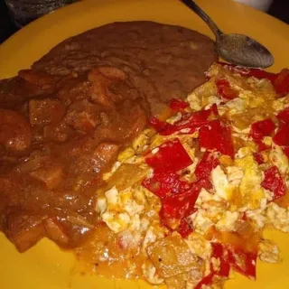 Chilaquiles con Huevo