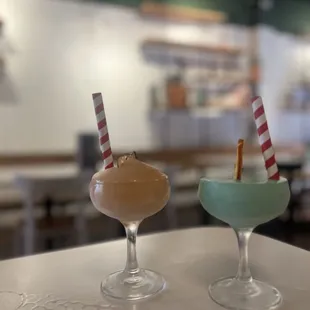 Frozen Rose &amp; Blue Hawaiian