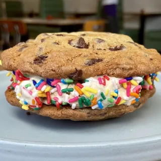 Ice Cream Sandwich