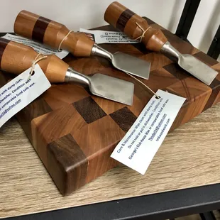 I love this! Very neat looking! Great for a charcuterie board also!