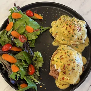 Benedict with side salad