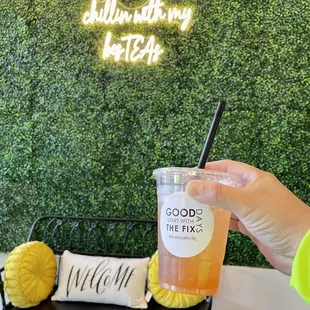 "Fallen leaf tea" taste so good and gives you energy to get you thru the day