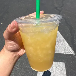 Cucumber lime tea with lemon lime lift off