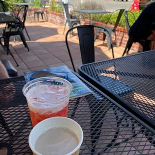 Drinks, sandwiches, garden courtyard- lots of choices, healthy choices!