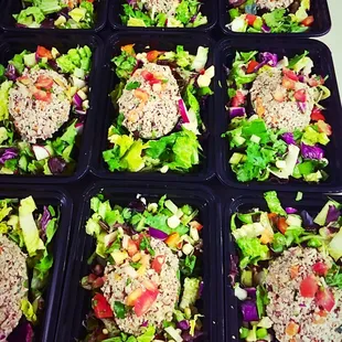 Raw chickenless stuffed avocados