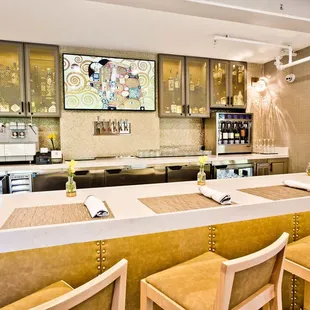 Full Bar: Handcrafted Cocktails, local wine, and international beer
