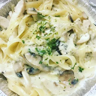 Fettuccine Alfredo