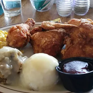 Broasted Chicken Dinner Special