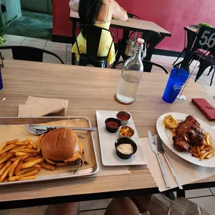 &quot;Come Back burger&quot; and Fish and Chips (asked for crispy and they were).