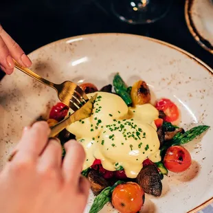 Eggs Benedict