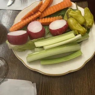 Veggies in relish tray