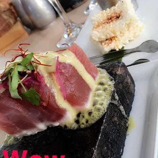 Himalayan Salt Seared Ahi Tuna*