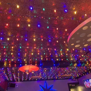 brightly lit ceiling in a restaurant