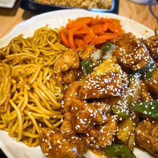 Orange chicken with noodles