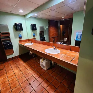 Women&apos;s Restroom