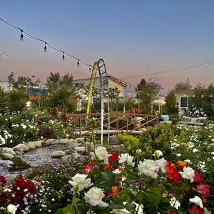 Breathtaking hidden garden