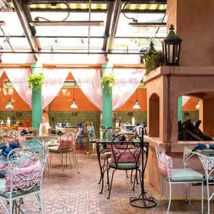 The Hideaway Patio inside the Rodeo Collection