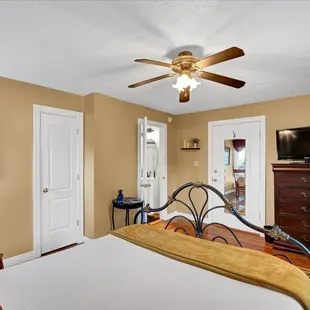 Cherry Room - located on second floor next to outdoor deck