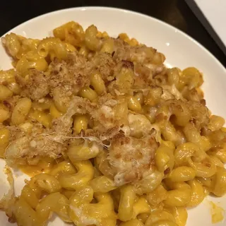 Tavern Baked Mac and Cheese