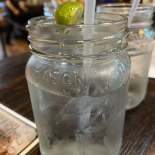 Gin and tonic at the HISTORIC MINT