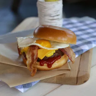 Egg Run Burger Breakfast