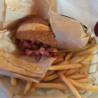 Pastrami Sandwich