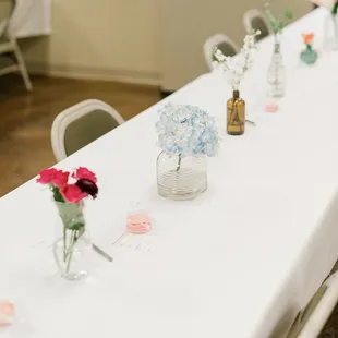 Lemon and raspberry macaroons on the table at the wedding reception.