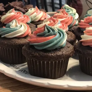 The Hive made my Salted Carmel Mocha cupcake dreams come true!