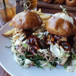 Pulled Pork Sliders