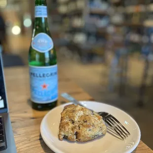 Blueberry scone and San pellegrino